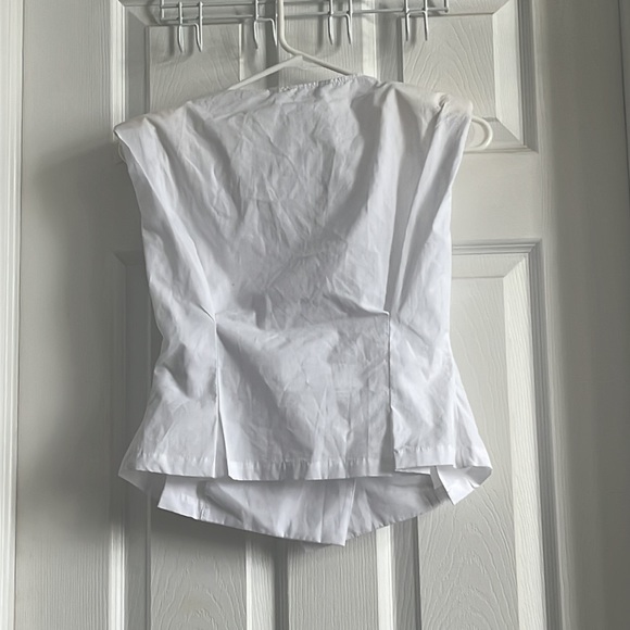 NWT Closet Staple white Zara Top ✨❄️ - Picture 4 of 4